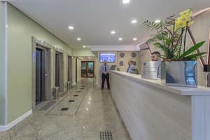thumbnail: Reception