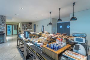 thumbnail: Breakfast buffet