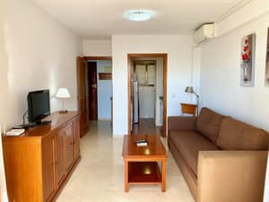 thumbnail: Interior detail