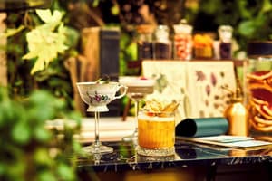 thumbnail: Bar (on property)