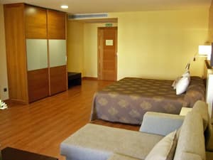 thumbnail: General view