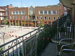 thumbnail: General view