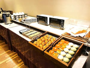 thumbnail: Breakfast buffet