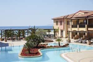 thumbnail: Outdoor pool