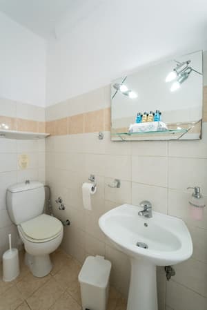 thumbnail: Bathroom