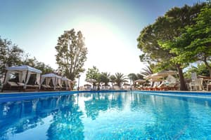 thumbnail: Outdoor pool