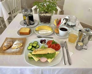 thumbnail: Breakfast meal