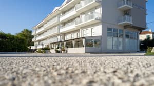 thumbnail: Exterior