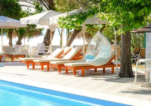 thumbnail: Sundeck