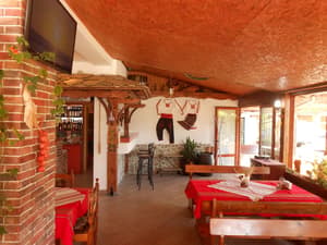 thumbnail: Courtyard