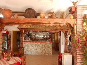thumbnail: Front of property