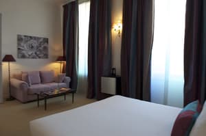 thumbnail: Room