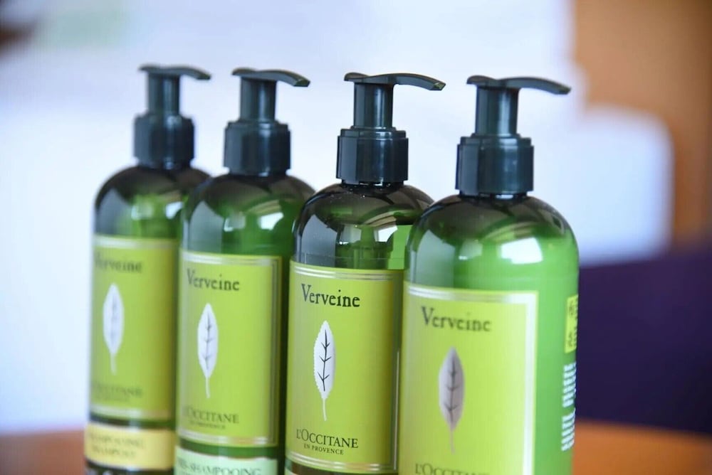 Bathroom amenities