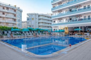 thumbnail: Pool