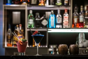 thumbnail: Bar (on property)