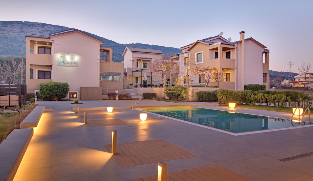 Front of property - evening/night