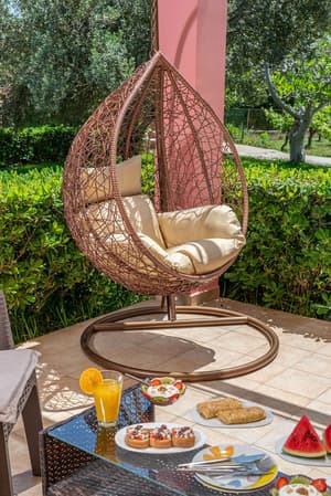 thumbnail: Terrace/patio