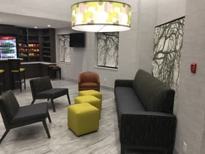 thumbnail: Lobby sitting area
