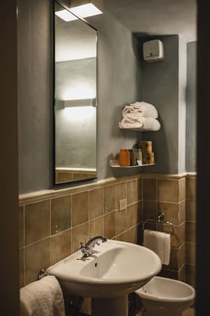 thumbnail: Bathroom