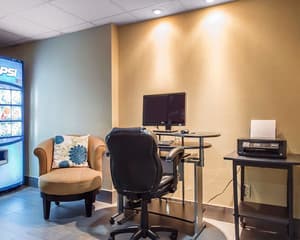 thumbnail: Business center