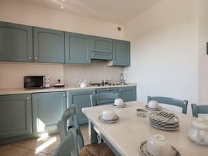 thumbnail: Private kitchenette
