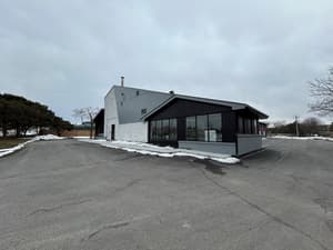 thumbnail: Exterior