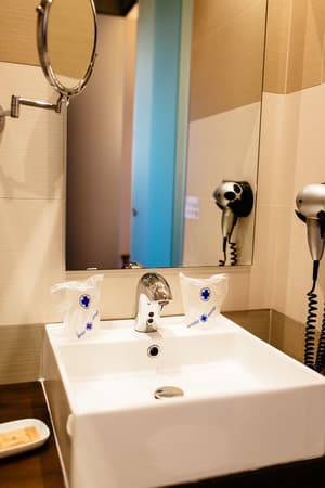 thumbnail: Bathroom