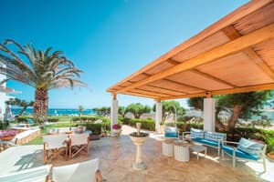 thumbnail: Terrace/patio