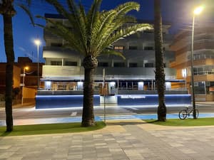 thumbnail: Exterior