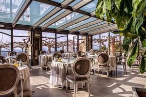 thumbnail: Restaurant