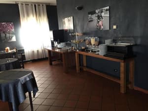 thumbnail: General view