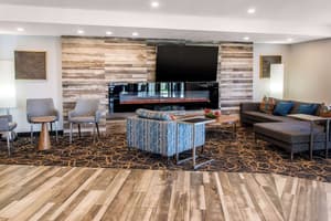 thumbnail: Breakfast area
