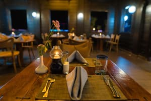thumbnail: Restaurant