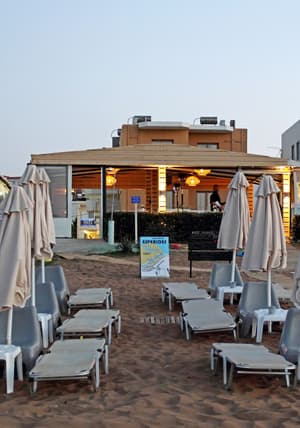 thumbnail: Restaurant