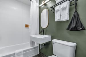 thumbnail: Bathroom