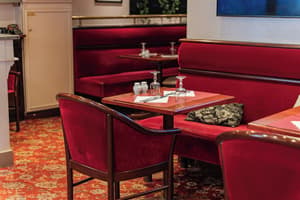 thumbnail: Restaurant