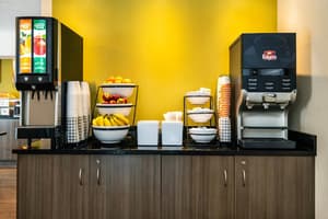 thumbnail: Breakfast area
