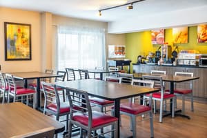 thumbnail: Breakfast buffet