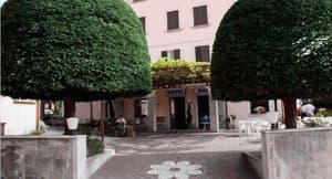 thumbnail: Exterior