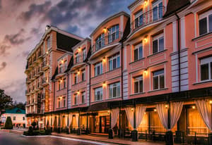 thumbnail: Exterior