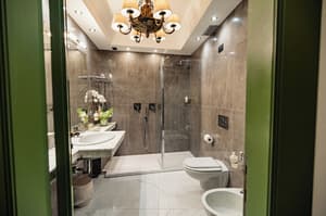thumbnail: Bathroom