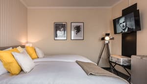 thumbnail: Room