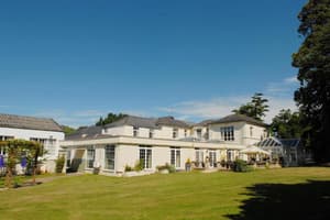 thumbnail: General view