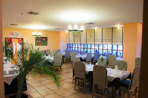 thumbnail: Restaurant