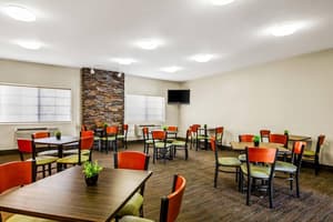 thumbnail: Breakfast area