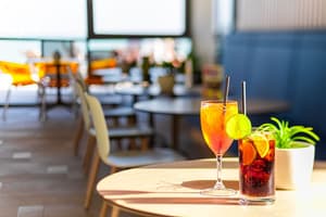 thumbnail: Bar (on property)