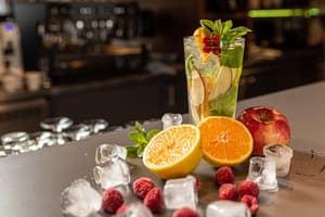 thumbnail: Bar (on property)