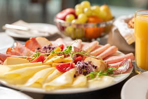 thumbnail: Breakfast buffet