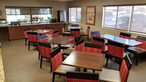 thumbnail: Breakfast area