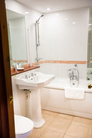 thumbnail: Bathroom